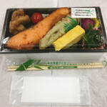 Tentekomai - 天手誇米さんの特製のり弁 780円（税込）