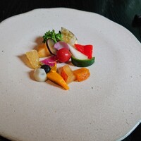 ラ・ボンヌターブル - 