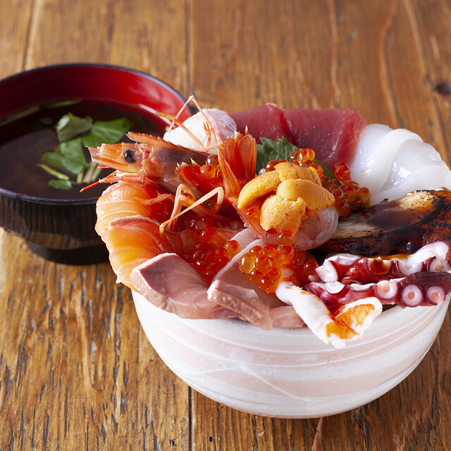 立ち寿司 まぐろ一徹 天六店 天神橋筋六丁目 立ち食い寿司 食べログ 立ち寿司 まぐろ一徹 天六店 天神橋筋六丁目 立ち食い寿司 食べログ