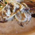 麺屋 極鶏 - 麺リフト 絡みまくり