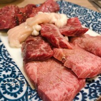 焼肉家 KAZU 神楽坂 - 