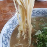 中華そば マルバン - 中細ストレート麺