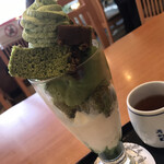 茶寮都路里 - 抹茶カステラパフェ②