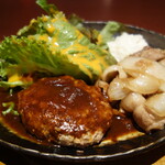 Tokyo 串家 - 豚肉の生姜焼き・ハンバーグ定食950円