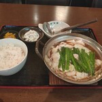 Hakata Motsunabe Daiyame - 博多もつ鍋定食