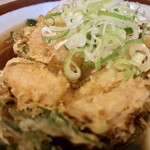 そばの神田 東一屋 - えびに着目する。