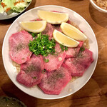 万正 - 塩タン 2人前