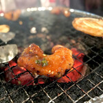 万正 - テッチャン 焼き焼き風景