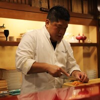 吉左エ門、 - 