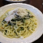 パスタの店 山猫軒 - スモークチキンとほうれん草のゆず胡椒クリームです☆　2020-0715訪問