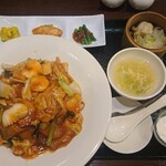 広東炒麺 南国酒家 - 