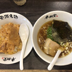 究極の北京飯・らーめん　半熟堂 - 究極の北京飯＋半ラーメンセット（1,000円）