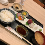 和食処 しん - お刺身定食１３００円（税込）