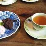 窯右衛門 - ガトーショコラ、アールグレイ。
