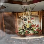 Hyatt Regency Waikiki Beach Resort and Spa - 