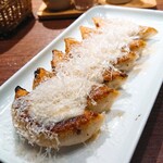 北新地ぎょうざ家 バル - 