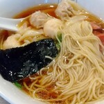 八雲 - 麺の感じ