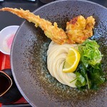 極楽うどん TKU - キリッとエッジが効いた美しいおうどん！ちく天玉ぶっかけレディース ☆彡(麺300g)