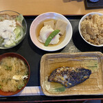 魚ばぁさんの食堂 おくどさん - 高野豆腐、大好きなんですよねぇ〜(〃ω〃)
