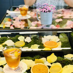 Hanakafe burumizu - テーブル
