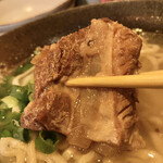 沖縄食堂 シーサーズ - チャーシューとは全く違った美味しさ