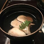 欅苑 - 玉子豆腐と海老つみれと舞茸のお椀