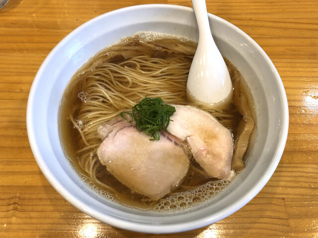 煮干し 貝の濃密スープが旨い 醤油らーめん By デイルス マイビス 麺響 万蕾 メンキョウ バンライ みのり台 ラーメン 食べログ