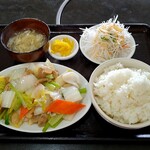 中華料理999 - 日替定食（600円）