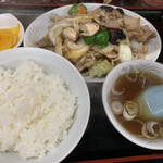 天津 - 肉炒めライス