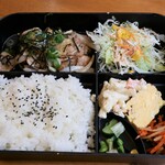 カフェ・恵比須屋 - おろしやきにく弁当 650円円