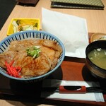 秩父豚肉味噌漬本舗　せかい - 