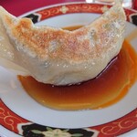 手打ラーメン 珍来 - ギョーザアップ