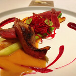 メイ - 小鳩胸肉の岩塩包み焼き