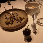 ヒカリヤ ニシ - 