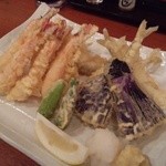 魚金 - 2012.5 海の幸の天プラ盛り（748円）