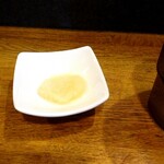 麺屋さすけ - 別添ニンニク