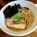 麺屋さすけ - 背脂煮干し950円