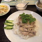 タイ料理 パヤオ - カオマンガイ　味が濃い