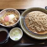 十割そば会 - 鶏ねぎ半熟玉子丼ともりそばのセット 700えん税別