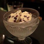 DEN - 燻製レーズンバター