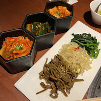 蕃 YORONIKU - 