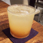 ニコラ - コンフィチュールソーダ割り(700円) ※パイナップルとグレープフルーツのマーマレード