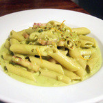 ニコラ - ピスタチオのペンネ(1350円)