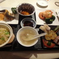 老香港酒家京都 - 点心付きスペシャルランチ　2100円プラス10％