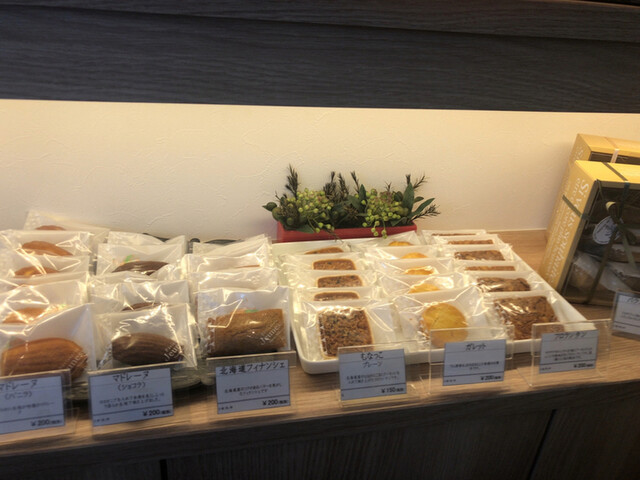 パティスリージョネス Patisserie Jeunesse 学園前 札幌 ケーキ 食べログ