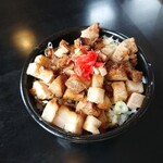 SHINASOBA 颯々樹 - 炙りちゃあしゅう丼（昼200円）
