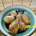 Isamiyakanamechouten - 手羽元大根煮