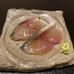 平和寿司 - サバの刺身です