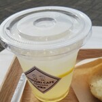 みのりカフェ - 広島レモンの自家製レモネード (税抜)460円　(2020.07.18)