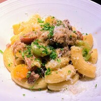 ビストロ ハマイフ - ナポリ風ジェノベーゼ・ラグーソース　パスタはリガトーニ。